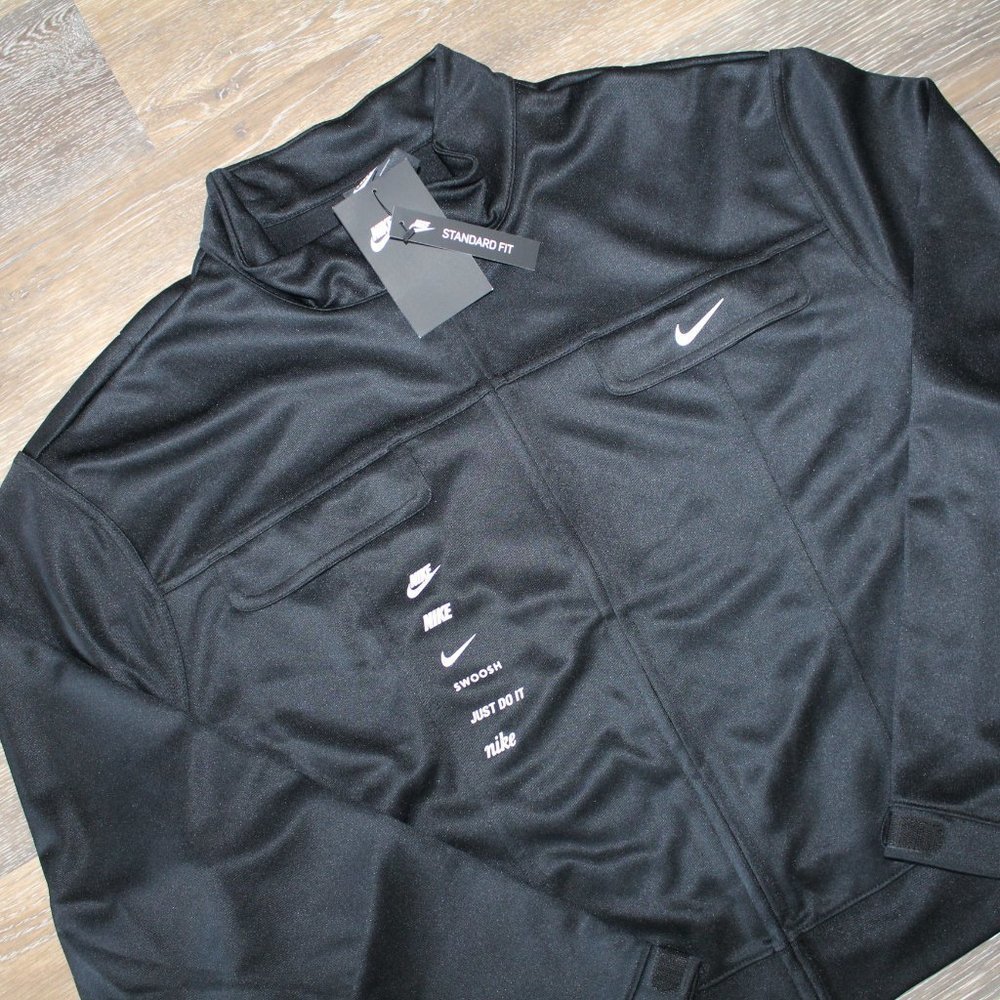 NIKE WOMEN'S PLUS SIZE BLACK LOGO TRACK JACKET‎